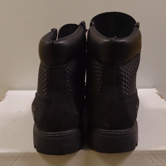 Scuff Proof Premium Timbs - Picture 5 of 7